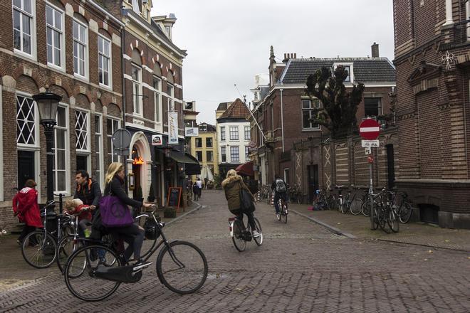 La major manera de descubrir Utrecht es en bicicleta.