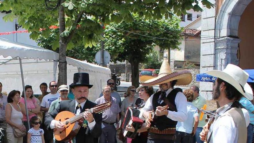 Una edición anterior de la Feria de Indianos.