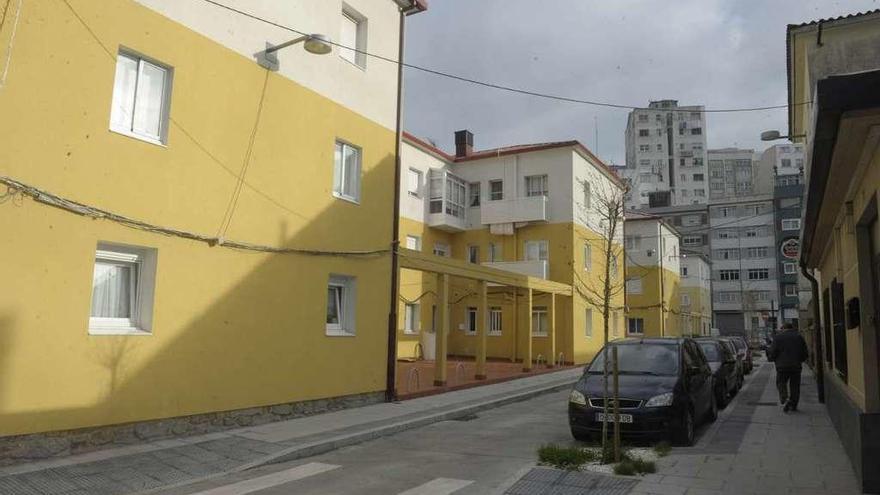 Edificios rehabilitados en el barrio de Os Mariñeiros en una fase anterior del plan estatal.