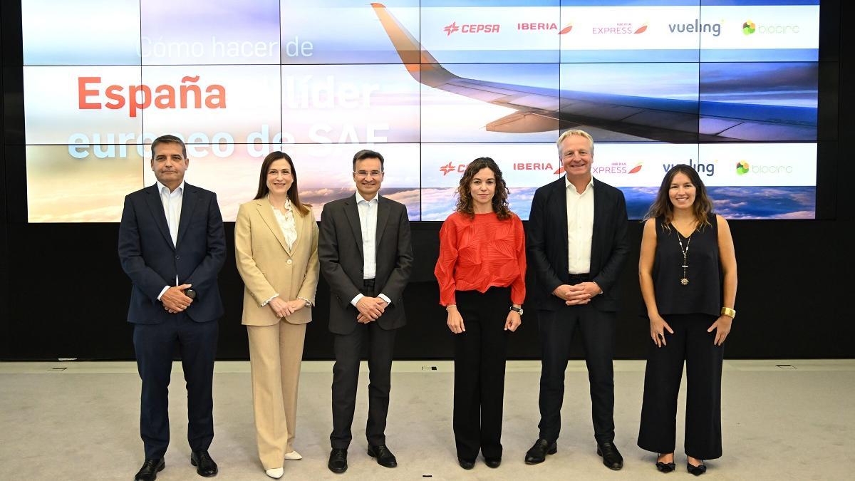 Iberia, Vueling y Cepsa ven la producción de SAF como una oportunidad real en España y piden apoyo al Gobierno