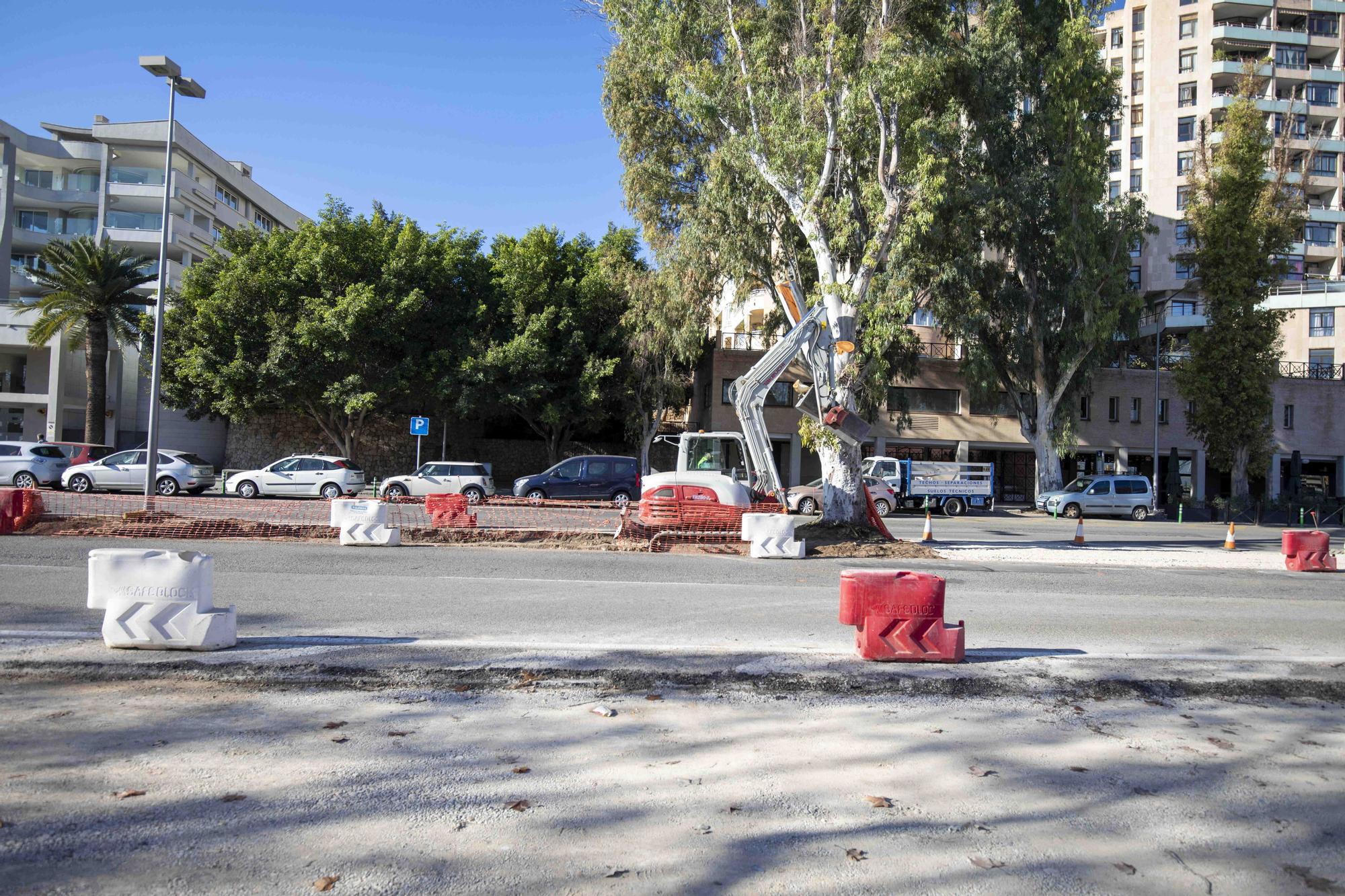 La presidenta del Govern, el alcalde de Palma y la APB visitan los avances de las obras del paseo Marítimo de Palma