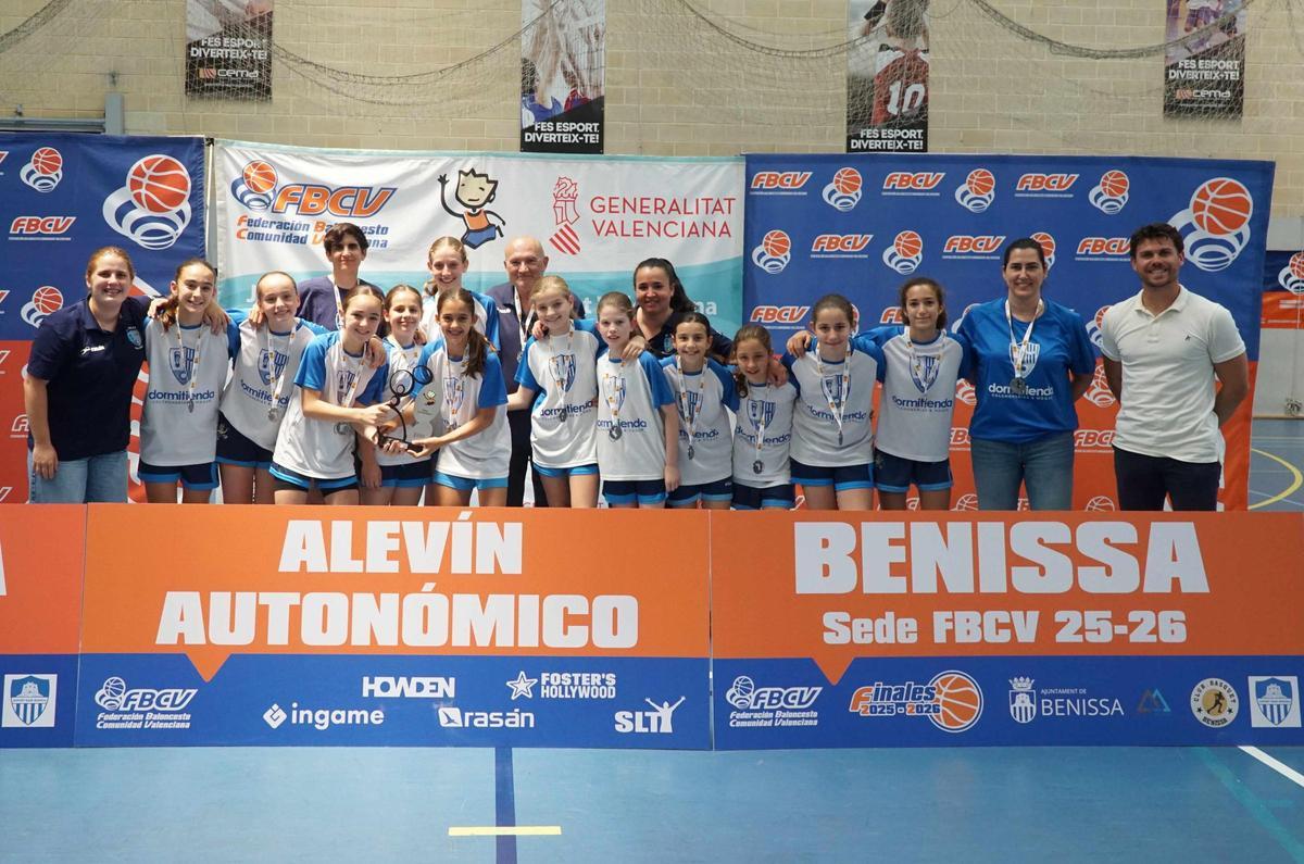 En femenino, subcampeonato para Traumacoke El Pilar.