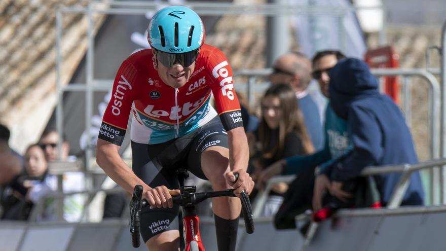 Maxim Van Gils le da a Bélgica la décima victoria en la Vuelta a Andalucía