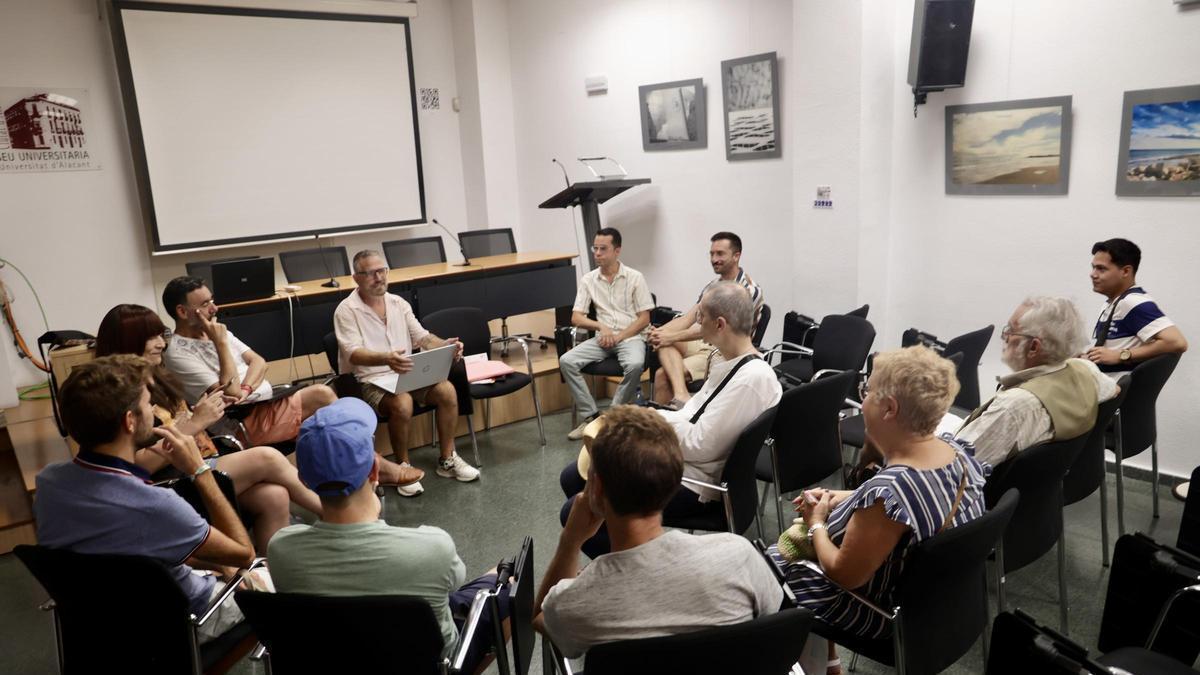 Charla "Chemsex: Comprender para cuidarnos"