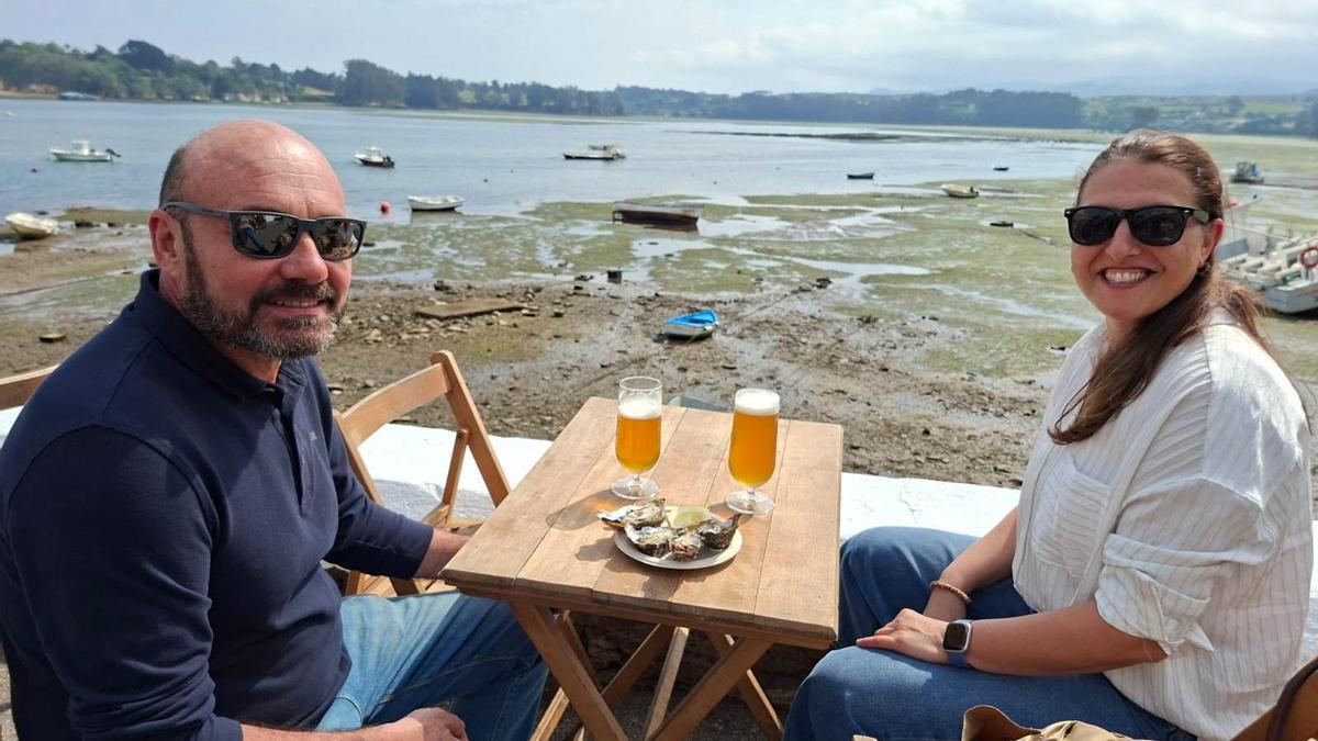 VÍDEO: Castropol, de bote en bote, por el festival de la ostra