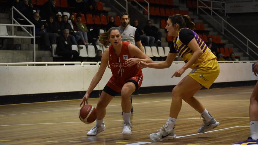 Júlia Fernández completa el joc interior del GEiEG a Lliga Femenina 2