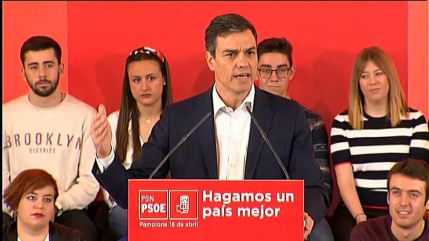 Sánchez advierte a Rivera de que o está con Gabilondo o está en la vía de la corrupción del PP