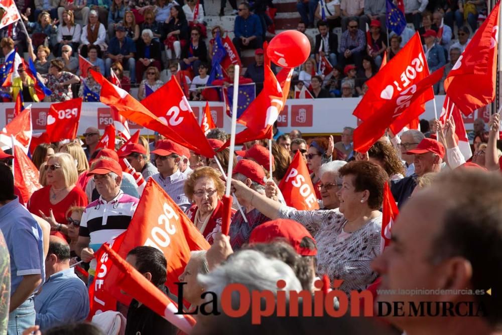 Pedro Sánchez en un acto de campaña del PSOE en Calasparra