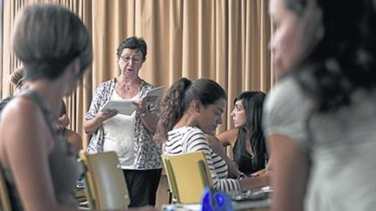 Clase de Didáctica de la Lengua en la facultad de Educación de la UB.