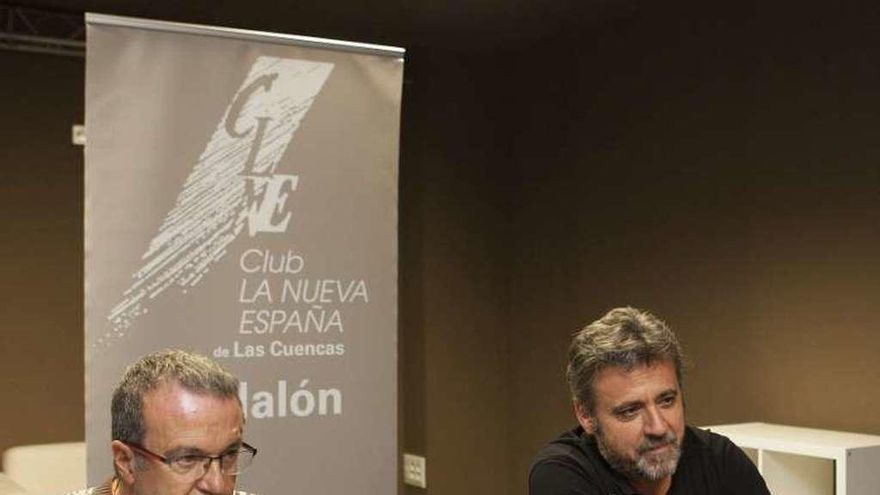 Javier García Cellino y el autor del libro, Nacho González.