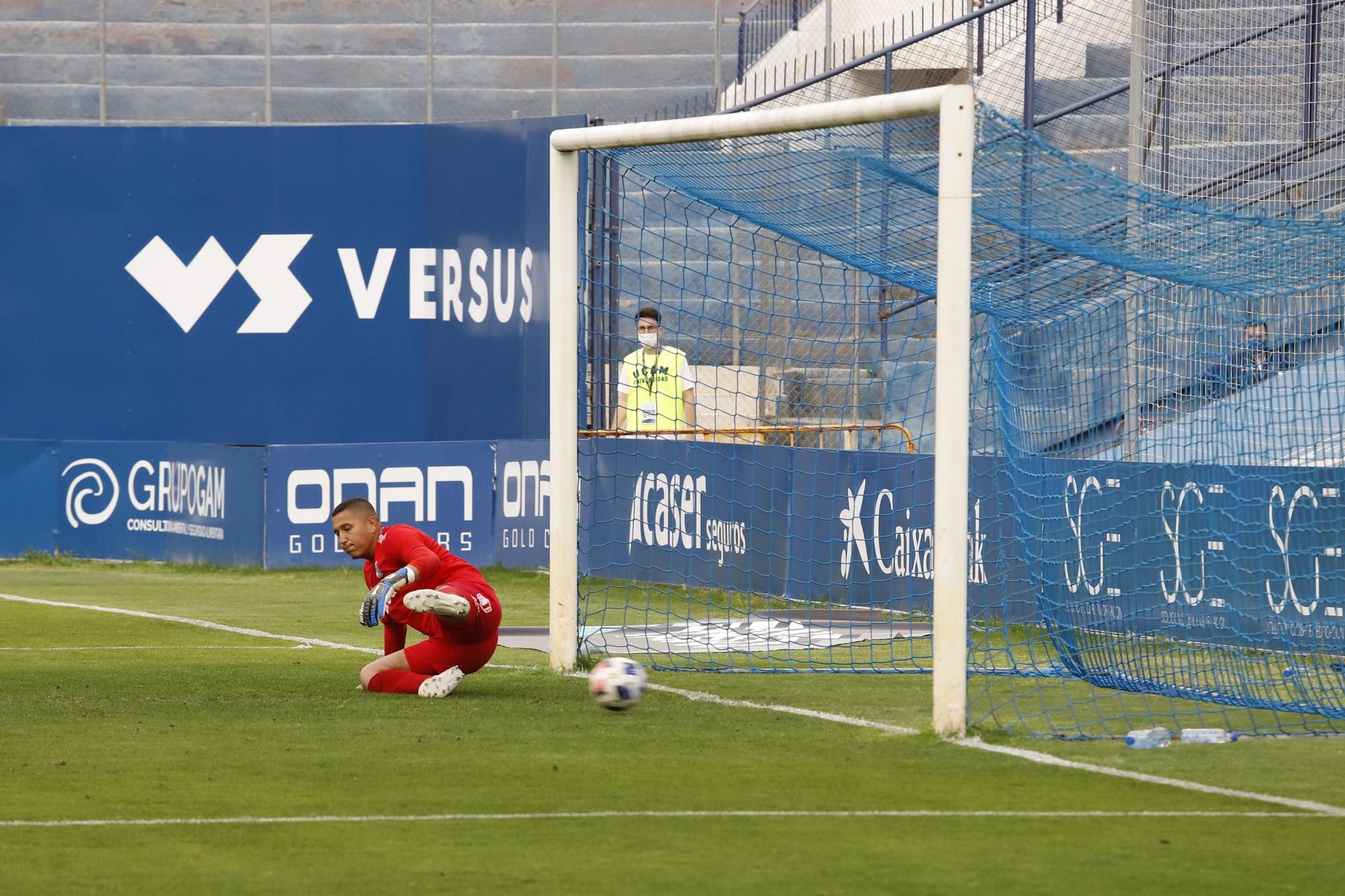 El UCAM Murcia vence y certifica su presencia en el play off (3-2)