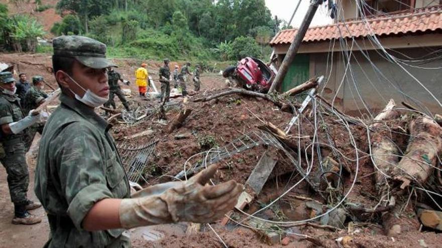 El Ejército brasileño acude a la ciudad más afectada por las lluvias