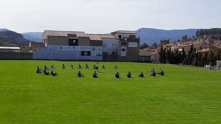 Protestas del fútbol más modesto por la prohibición de la entrada de público en Castellón