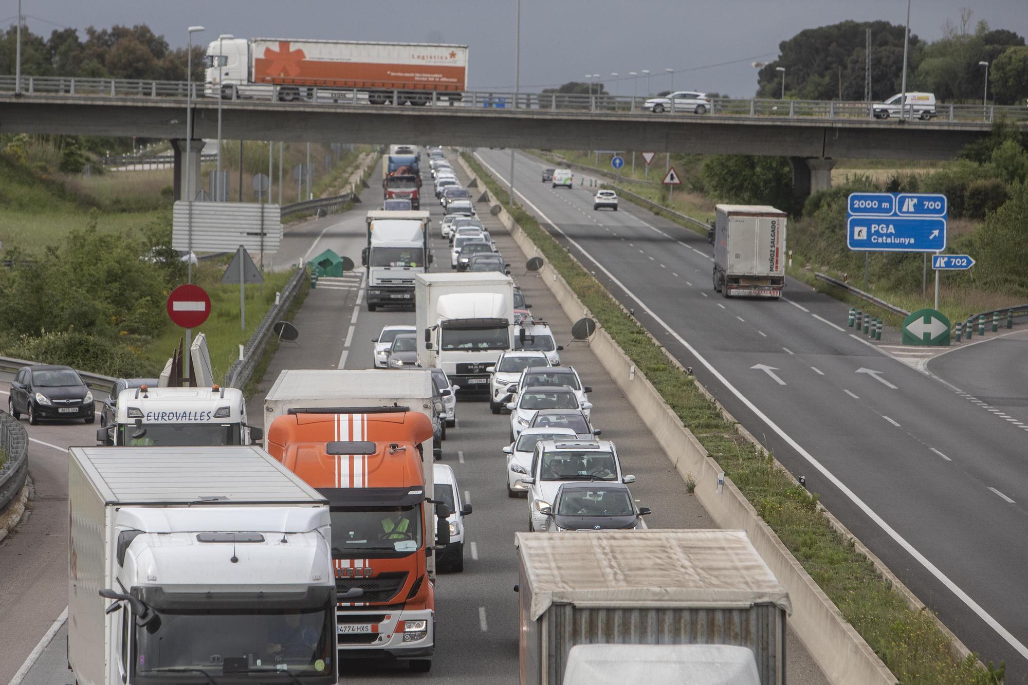 Cues quilomètriques a l'A-2.