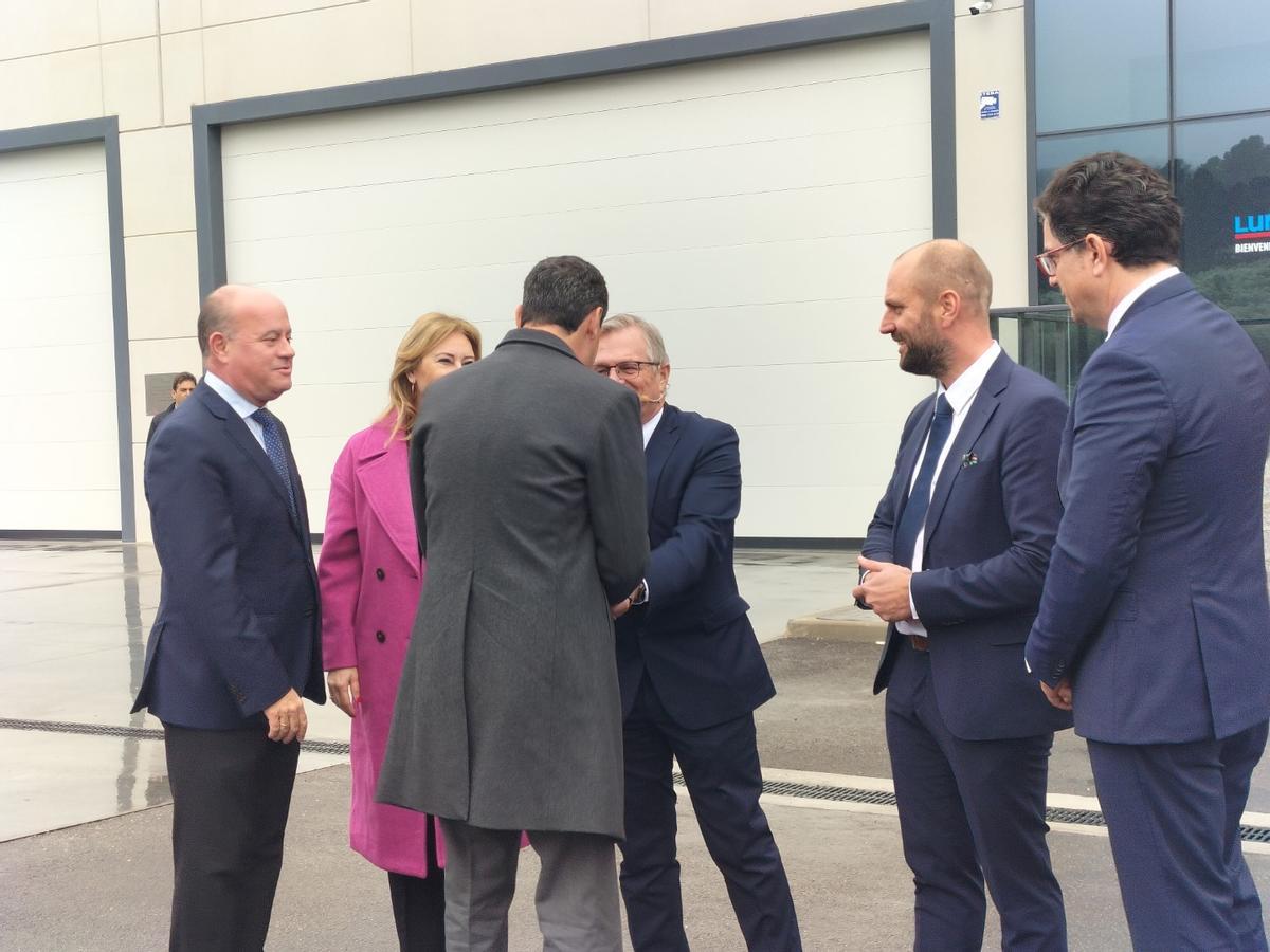 Lumon inaugura su fábrica en Antequera