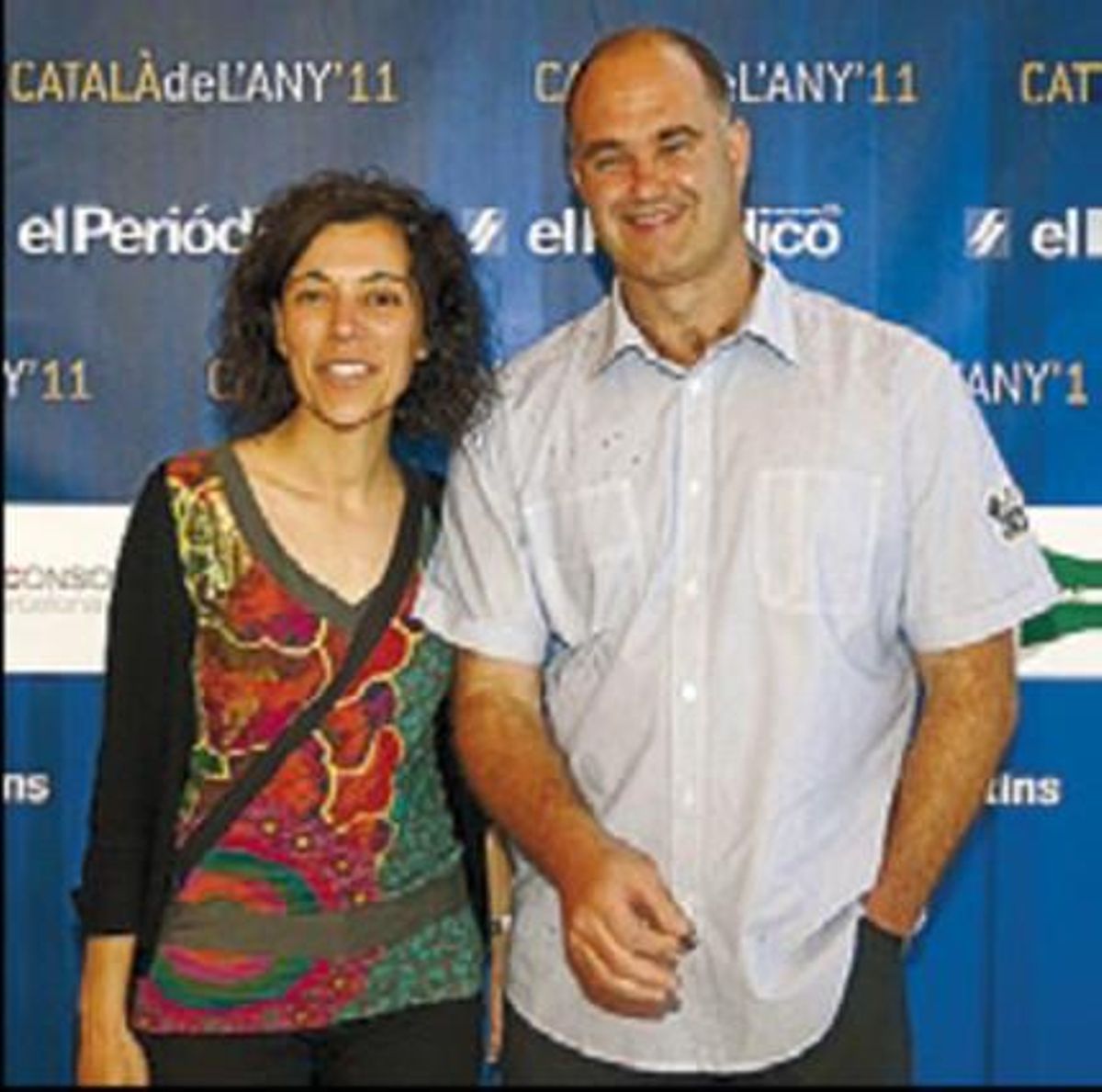 El casteller David Miret, Català de l’Any 2010, amb la seva dona, Esther Poch.