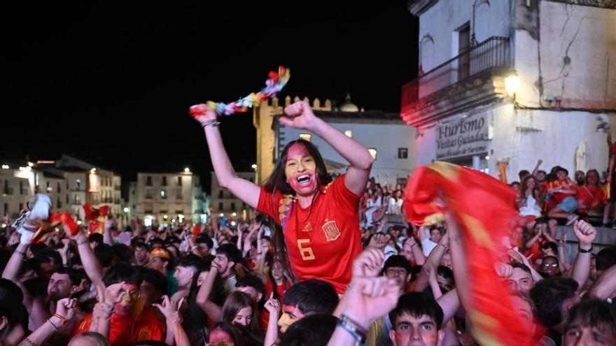 Video | Así han celebrado el gol de Ferran Torres en Cáceres