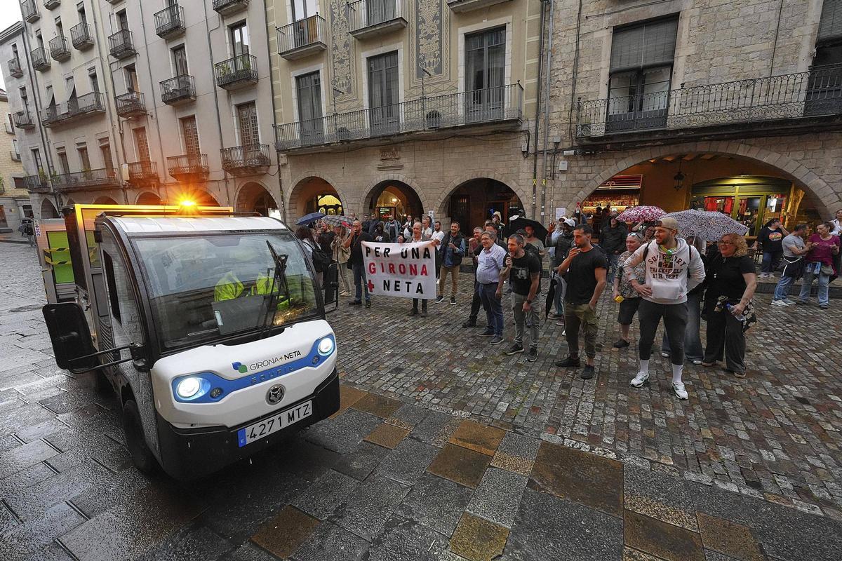 La concentració de fa uns dies de la plantilla, a la plaça del Vi.