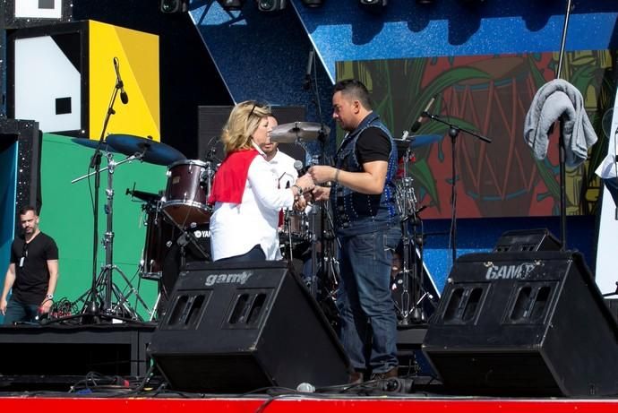 Manny Manuel, "desalojado" del Carnaval de Las ...