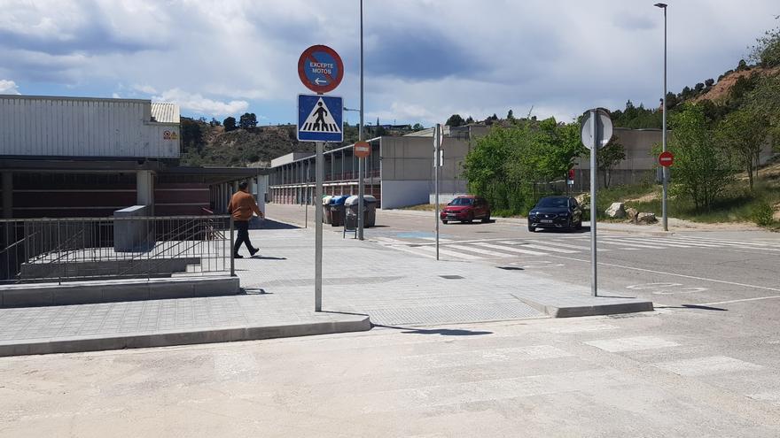 Igualada reobre l’aparcament de l’entrada de la piscina municipal de  Les Comes