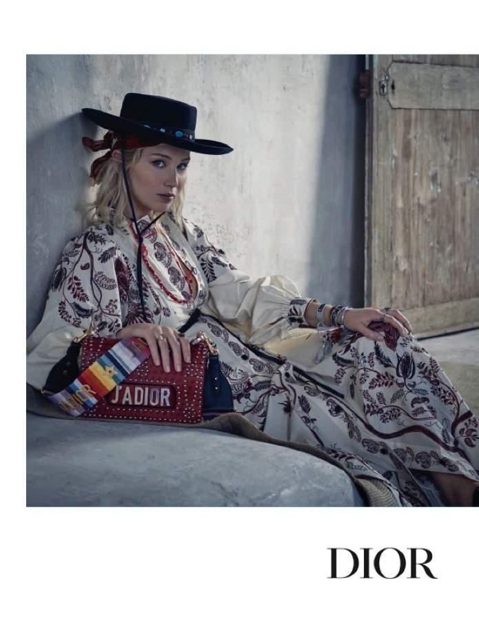 Jennifer Lawrence con el bolso J'Adior