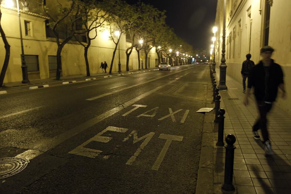 Polémica por el uso del carril bus de noche en València