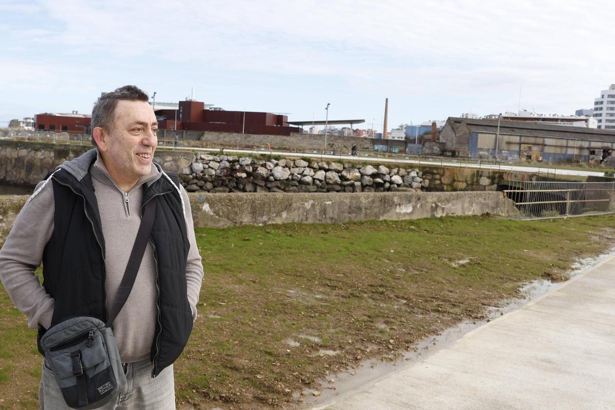 El paseo de Naval cumple un mes abierto a la ciudadanía (en imágenes)