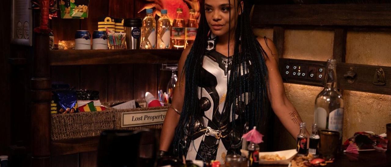 Tessa Thompson, en un fotograma de ’Thor: love &amp; thunder’.