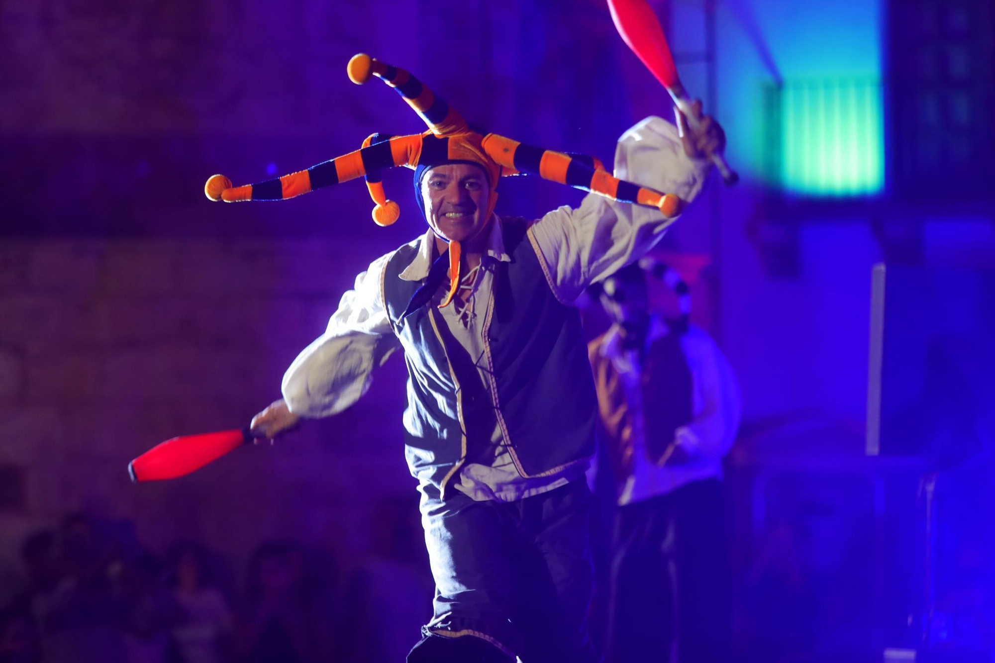 Jaume I ‘refunda’ la ciudad en un espectáculo de tradición