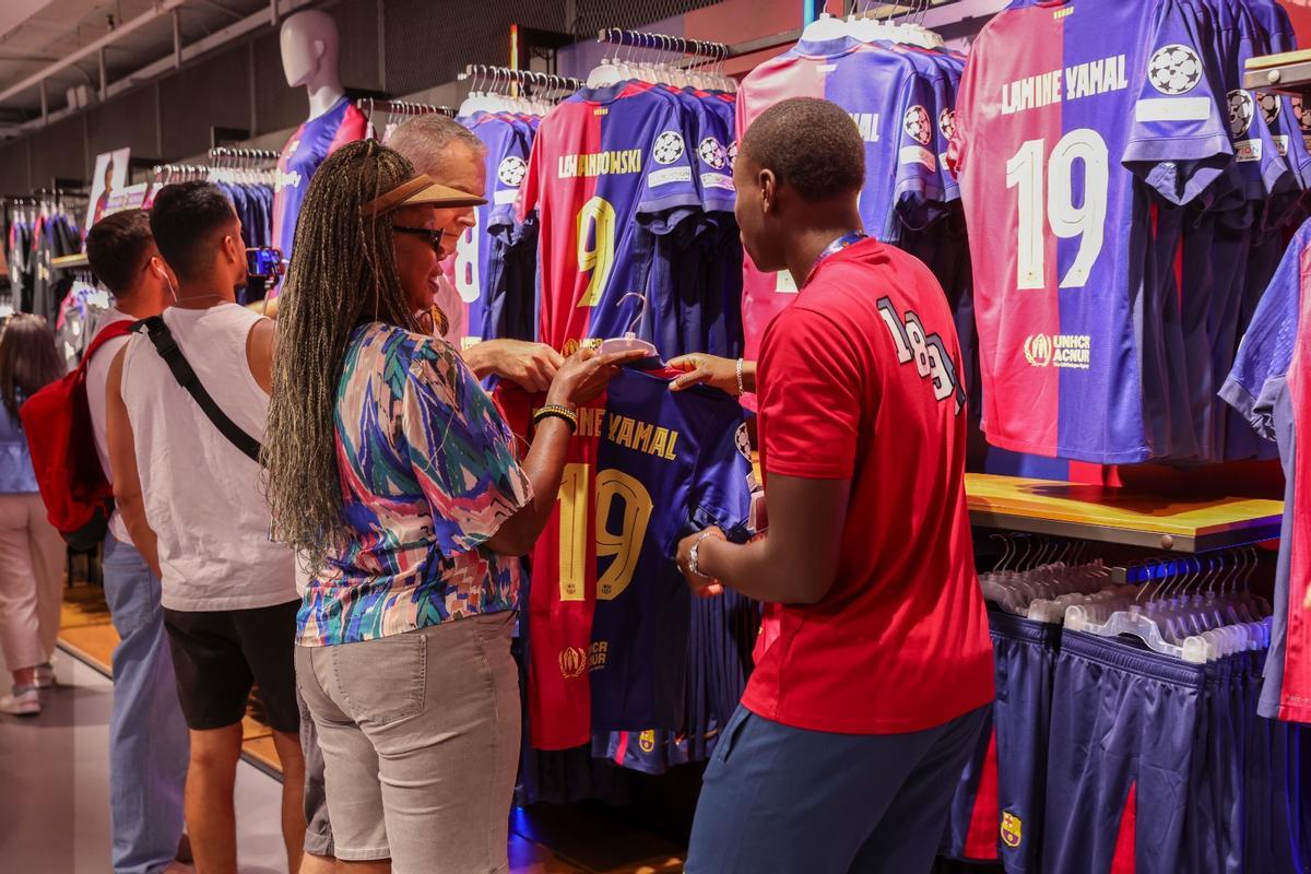 Pasión por Lamine Yamal y la nueva camiseta del Barça Pasión por Lamine Yamal y la nueva camiseta del Barça