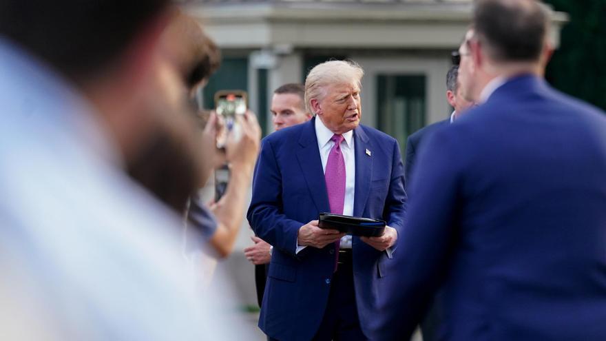 Trump ordena realizar &quot;la mayor deportación masiva de la historia&quot;