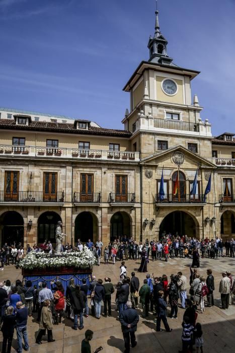 Procesión del Jesús Resucitado en Oviedo