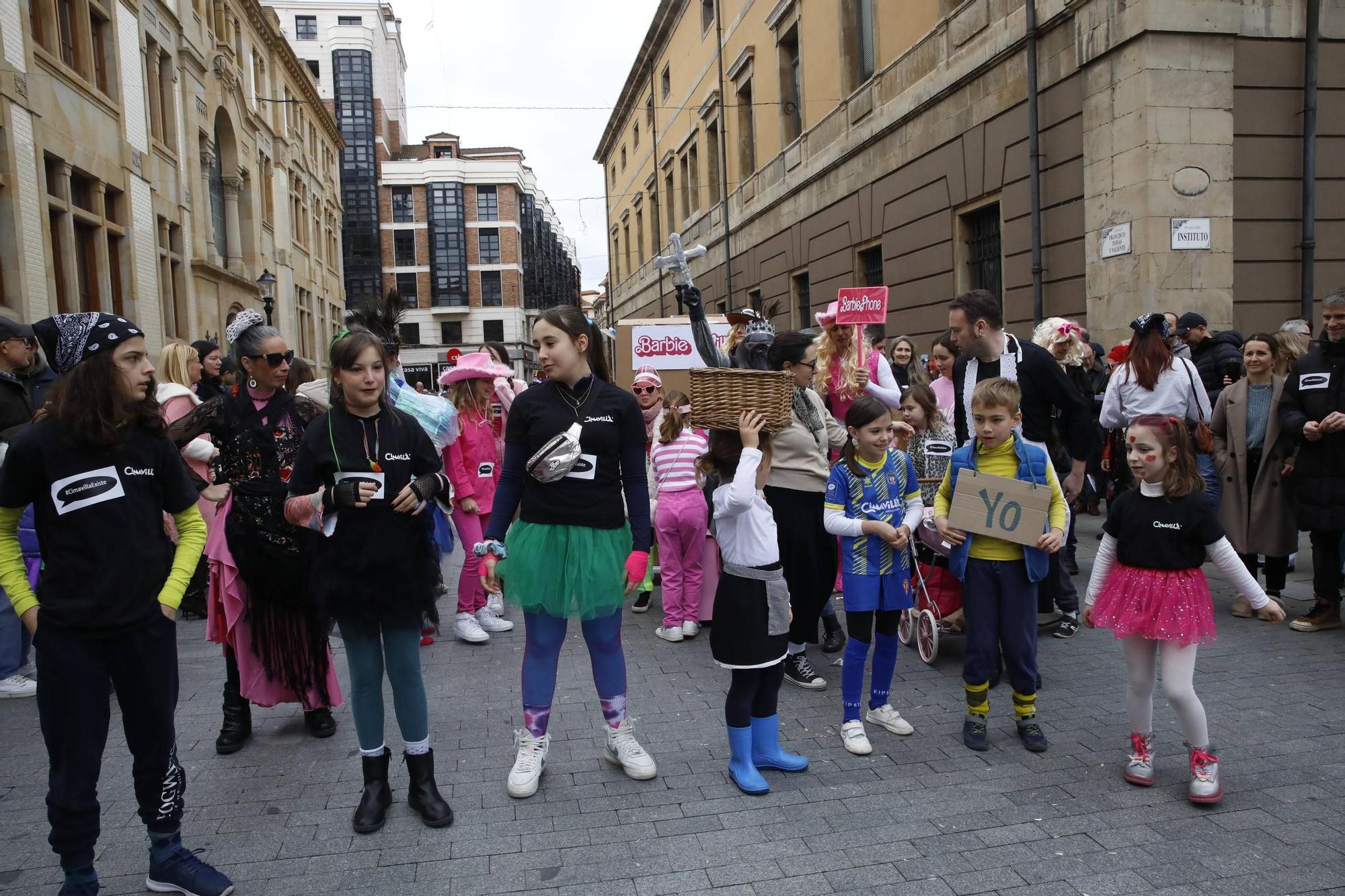 Así han disfrutado pequeños y mayores en el desfile infantil del Antroxu de Gijón (en imágenes)