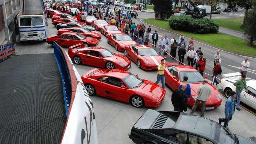 Exposición de modelos Ferrari en una edición anterior de la feria.