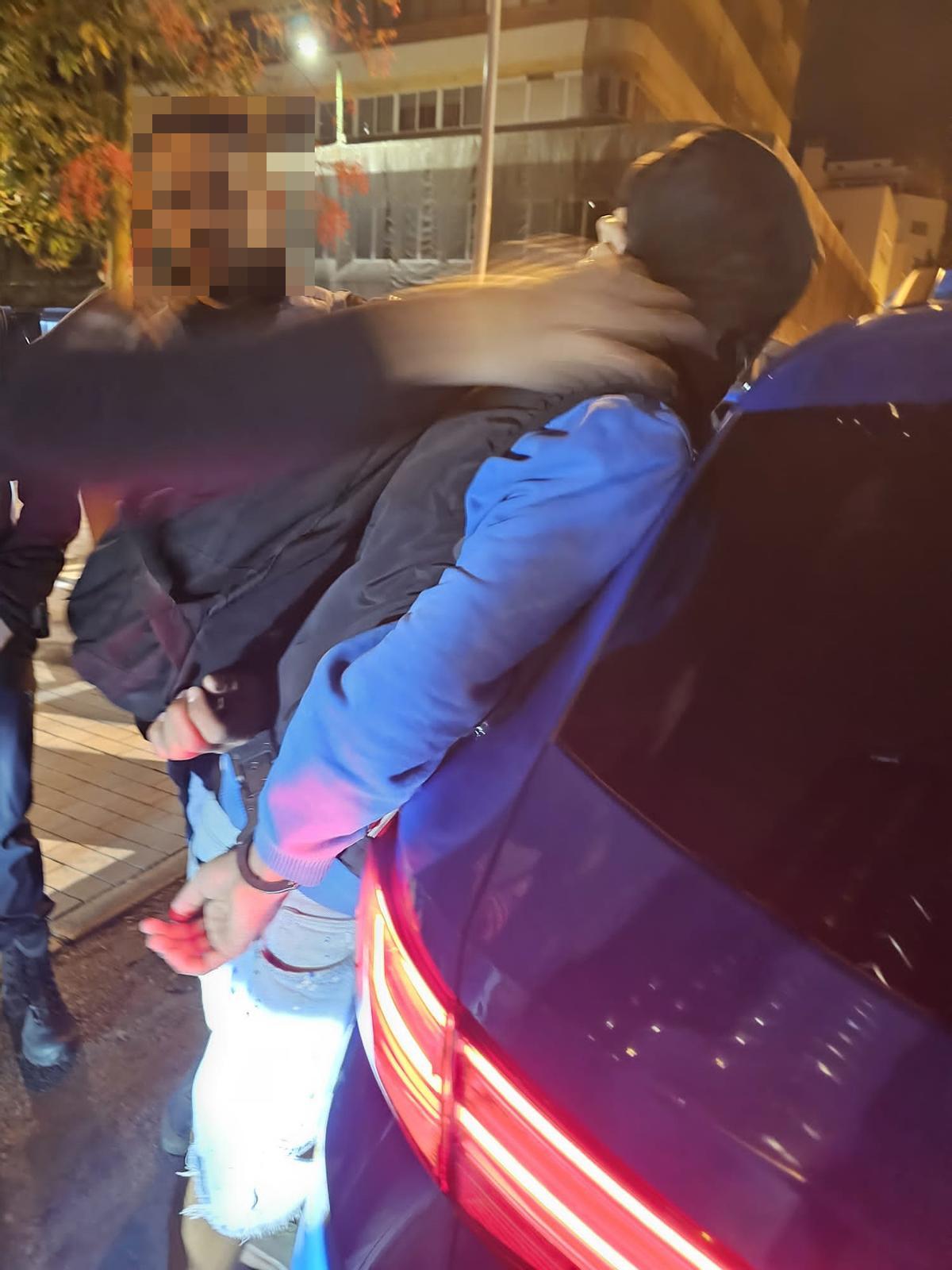 Uno de los detenidos de estos días en las inmediaciones del parque Santa Catalina.
