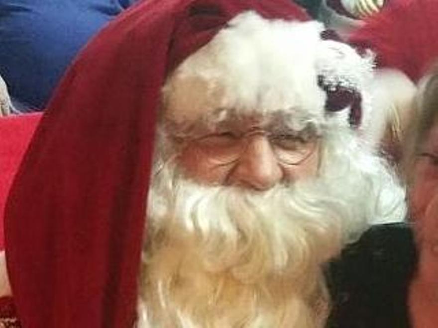 El Papá Noel del barrio del Perú.