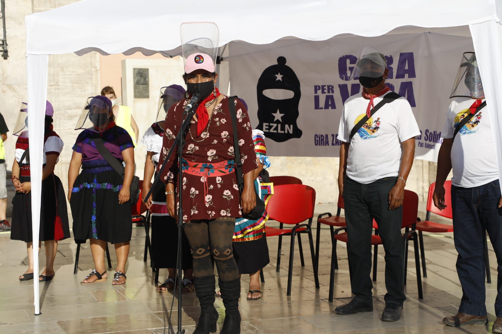 Un grupo de zapatistas mexicanos llega a València para vertebrar luchas compartidas