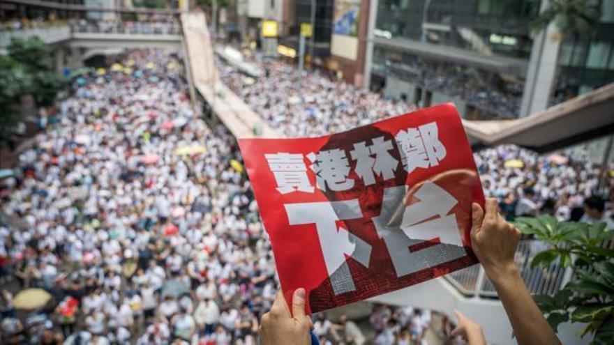 Hong Kong protesta para pedir la retirada de la ley de extradición