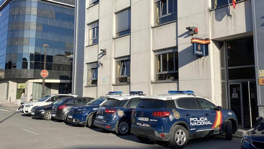 Dos detenidos y tres identificados por la Policía Nacional para atajar una oleada de robos en Langreo