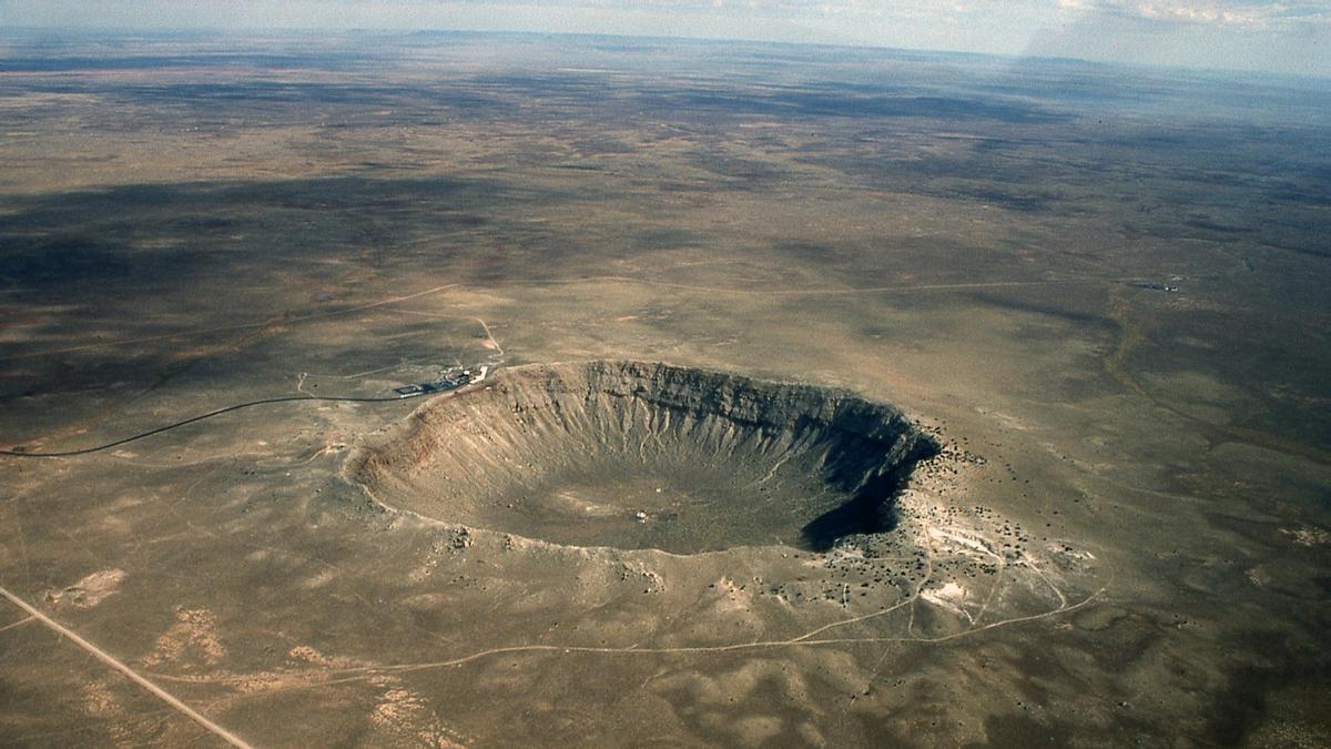 Cráter causado por un meteorito en Arizona (Estados Unidos).