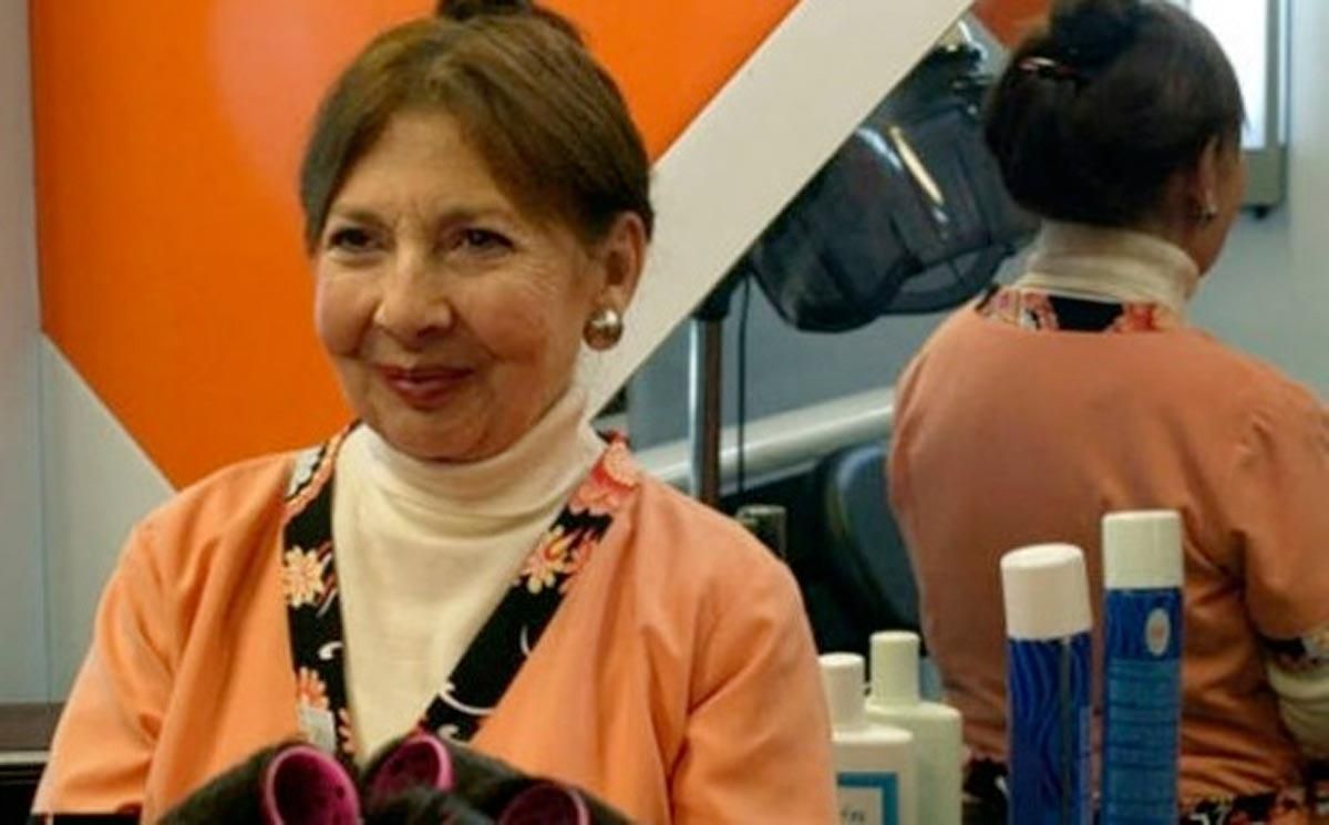 La actriz Alicia Hermida, en su papel de Valentina en la serie 'Cuéntame'