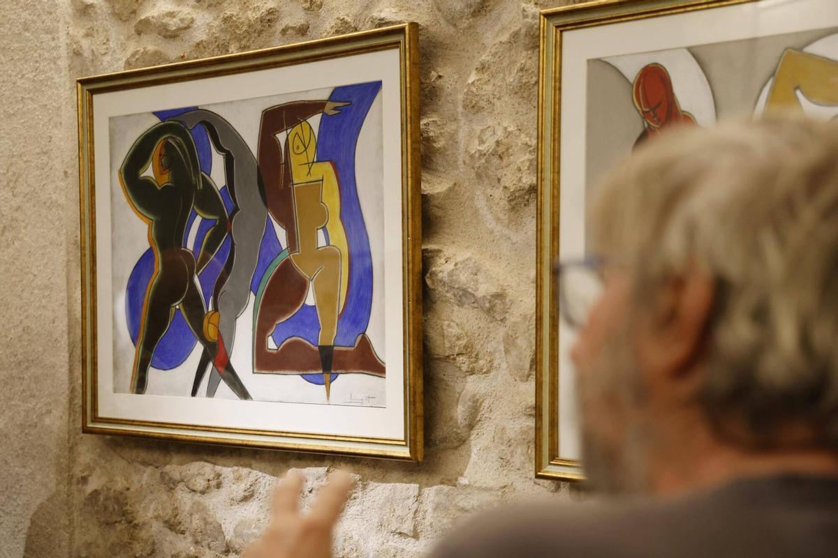 Les imatges de la inauguració de l'exposició "Nocturn-Diürn" a la galeria Mosaic Art de Girona