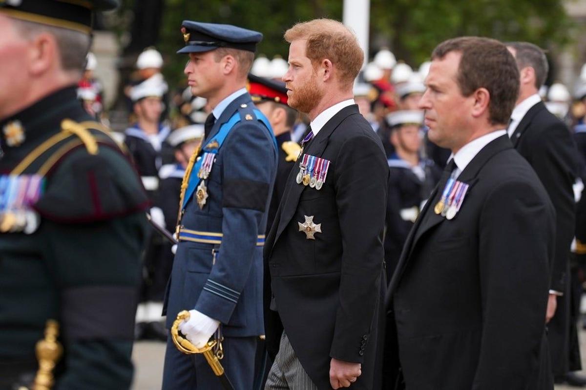 FUNERAL DE ESTADO DE ISABEL II DE INGLATERRA: Harry y Guillermo