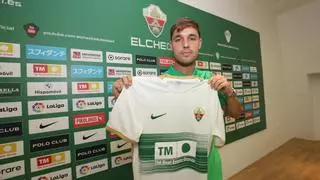 Pol Lirola última su salida del Elche