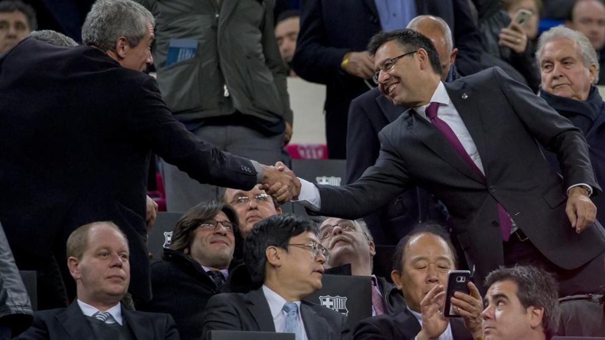 El presidente del Barça, en el palco del Camp Nou
