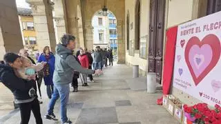 "Siente el flechazo" en Villaviciosa: el comercio local enamora a sus clientes a base de premios