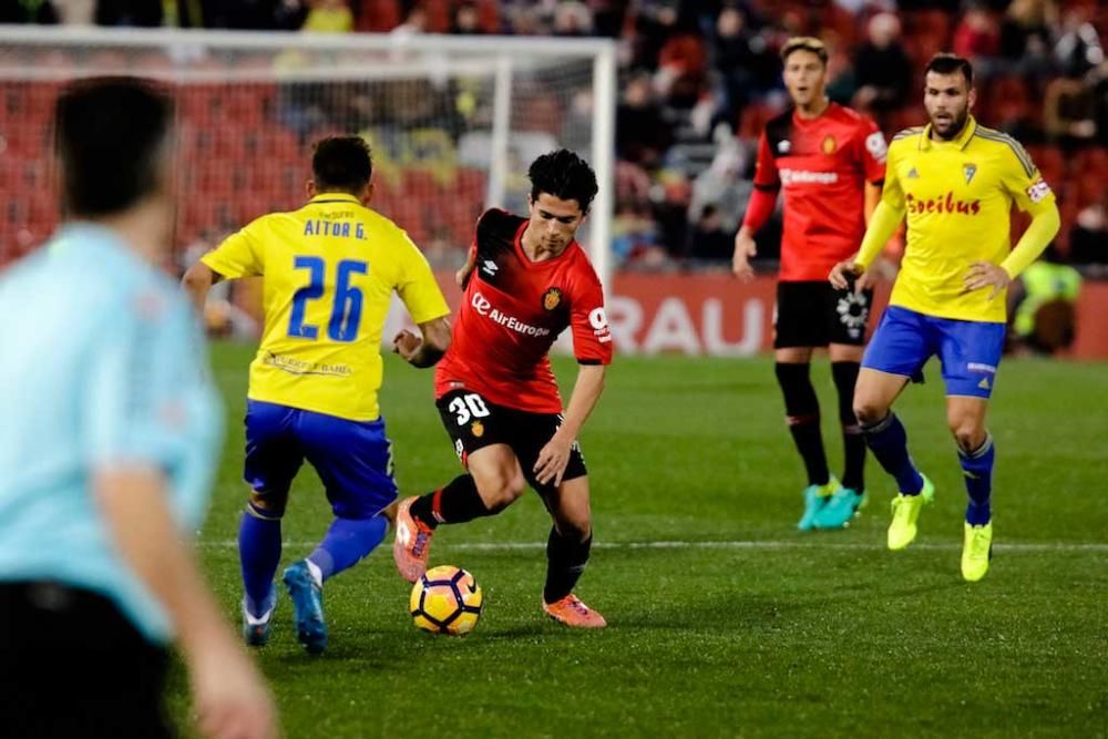 Zweitligist Real Mallorca hat am Sonntag (29.1.) im Stadion von Son Moix 0:0 gegen Cádiz gespielt. Es ist das dritte Unentschieden in Serie für den Inselclub.