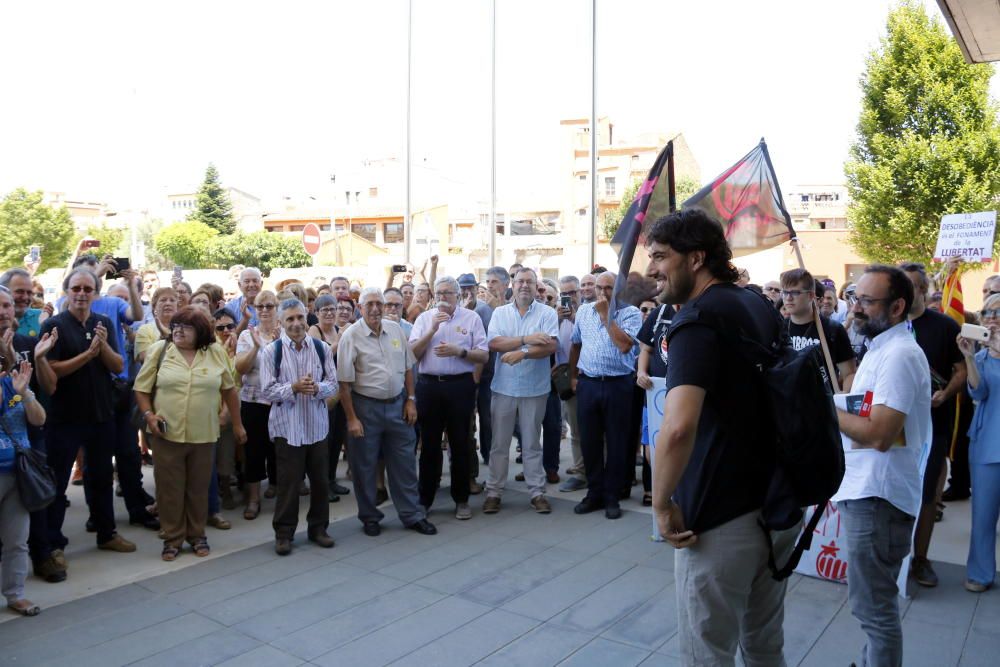 L'alcalde de Verges declara al jutjat que no ha incitat odi contra la Guàrdia Civil