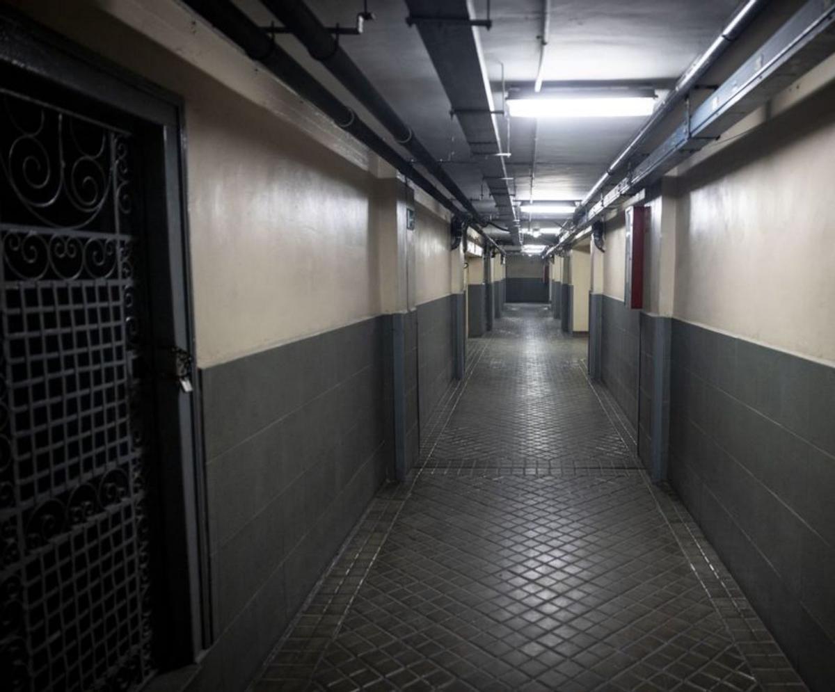 La vida al frente de un edificio señorial