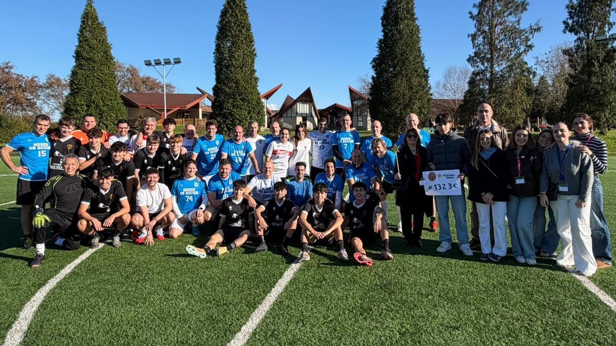 Los participantes en el partido.